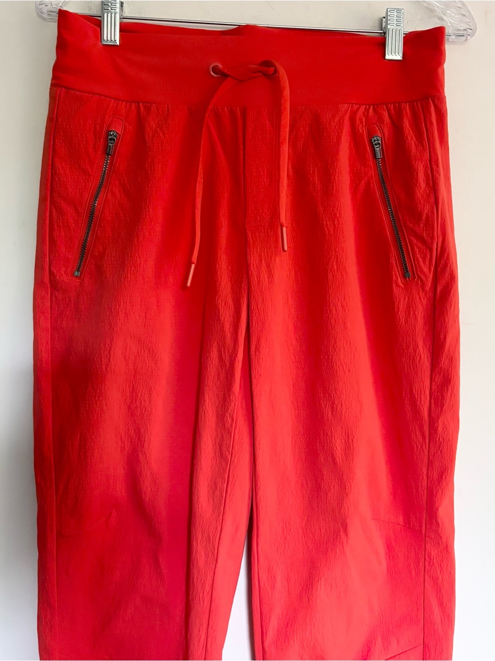 Athleta Jogger Pants in Orange - EUC